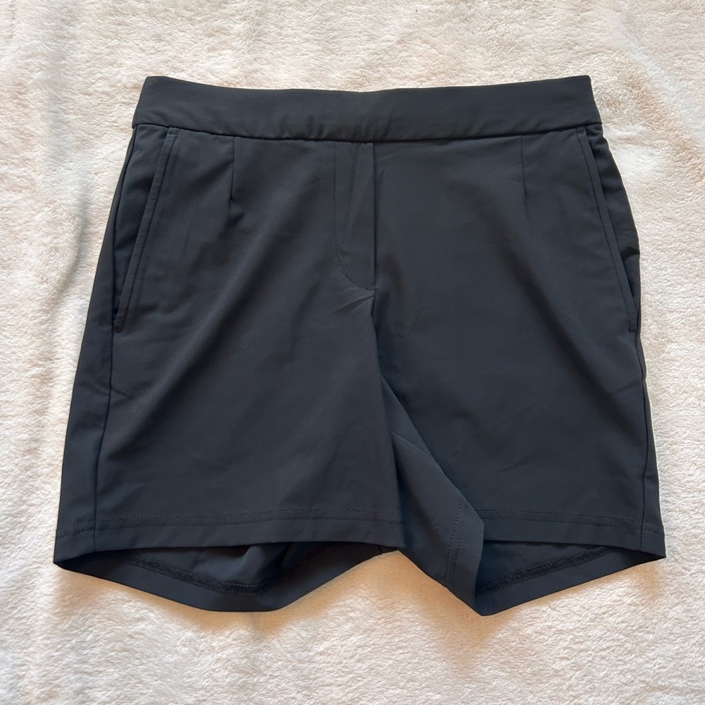 Nike Women's Dark Gray Golf Shorts